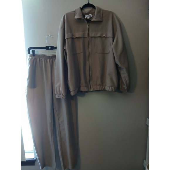 Teddi Pants - VINAGE Teddi‎ Tan Corduroy Zip Up Jacket Pants Set Two Piece Women's Size Medium